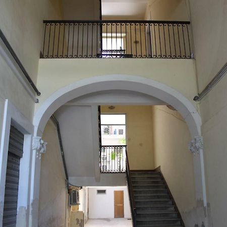 Dimora Di Artemide Hotel Сиракуза Екстериор снимка